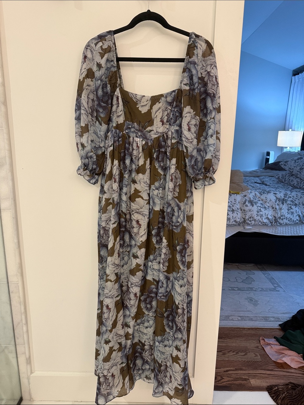 Floral Puff-Sleeve Maxi Dress in Olive and Light Blue